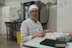 Заведующая производством МБОУ "СОШ №10" КАЗАКОВА ИРИНА НИКОЛАЕВНА